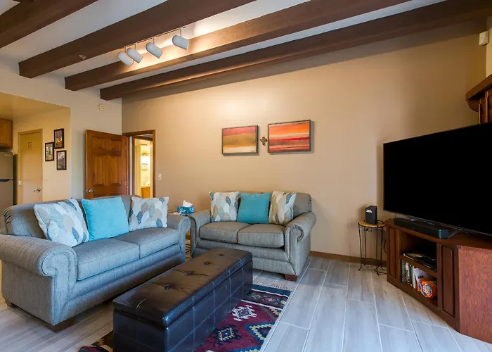 Castle Casita Tucson