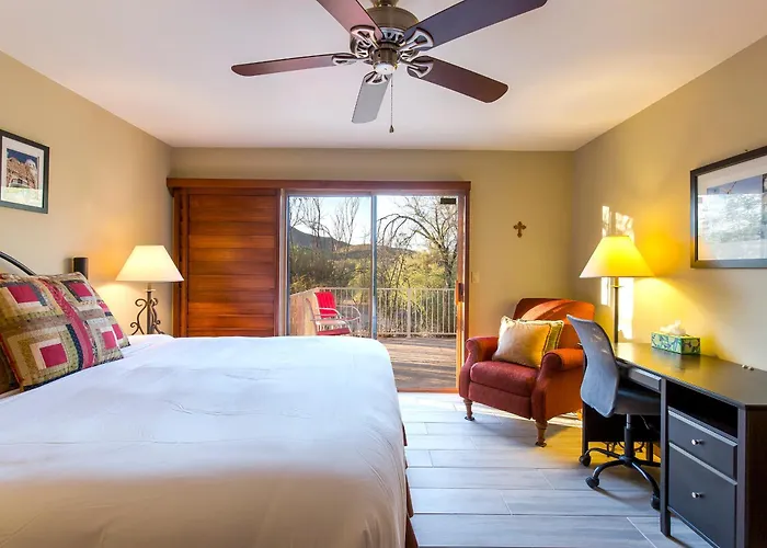 Holiday home Castle Casita *